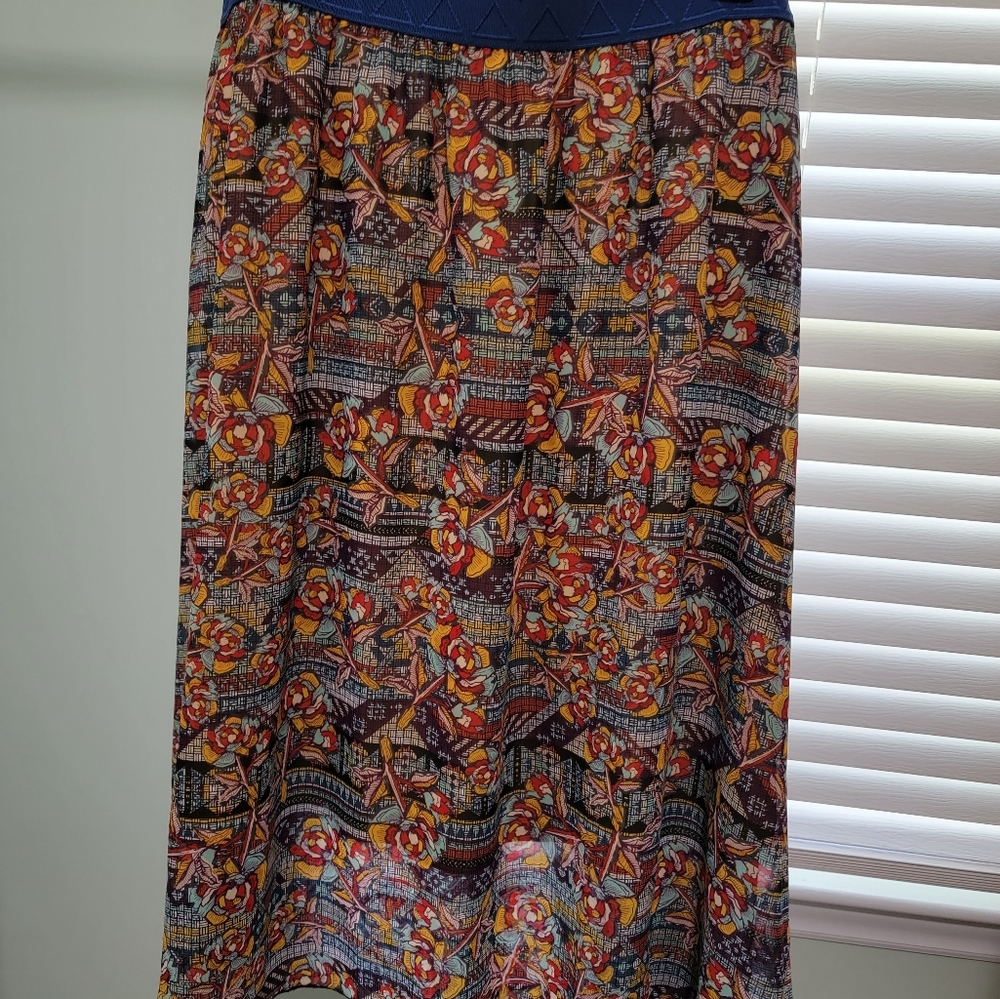 Lularoe skirt